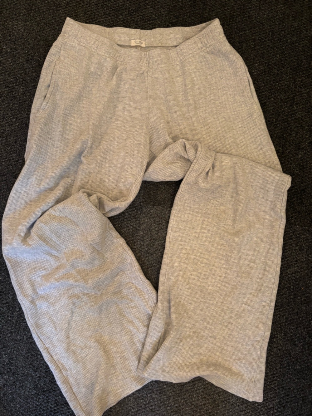 Brandy Melville Light Gray Ribbed Lounge Pants “Anastasia Sweatpants”